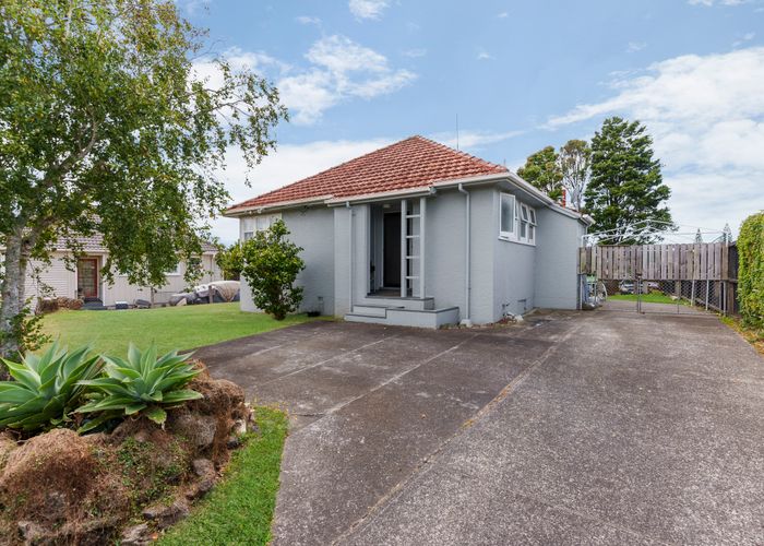  at 13 Skeates Avenue, Wesley, Auckland