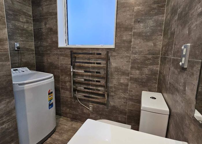  at 183 Flat Bush School Rd, Flat Bush, Manukau City, Auckland