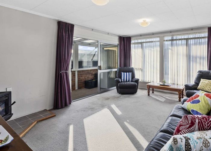  at 5 Bird Grove, Stokes Valley, Lower Hutt, Wellington