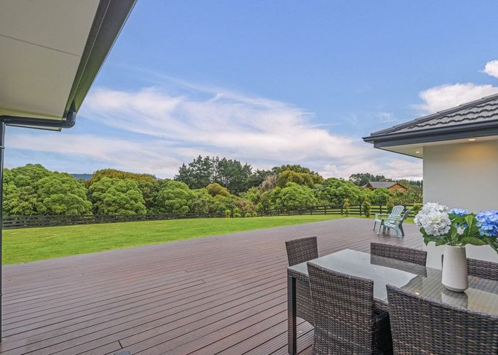 at 61 Hartwell Drive, Kelvin Grove, Palmerston North