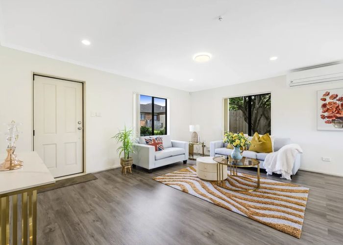  at 12 Cade Place, Weymouth, Manukau City, Auckland