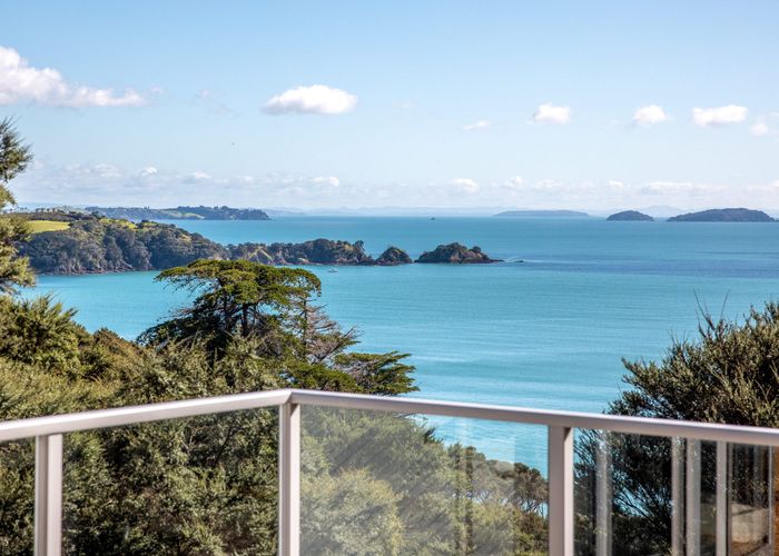  at 87 Queens Drive, Waiheke island, Waiheke