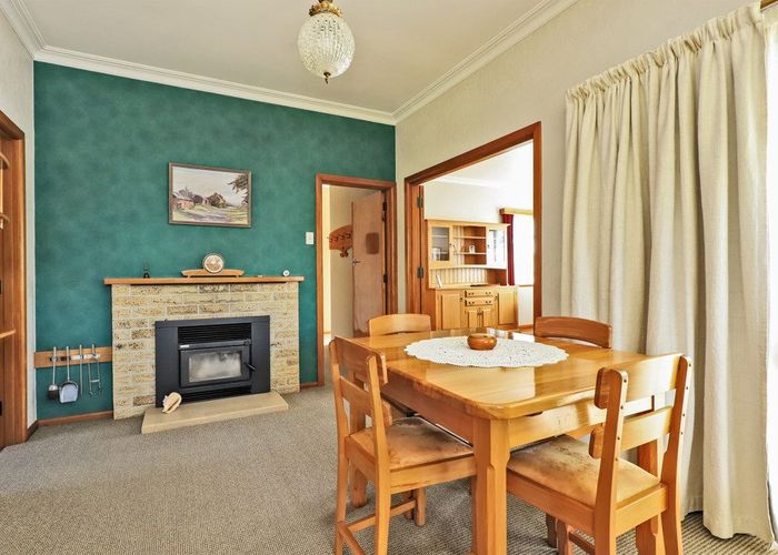  at 437 Dalcross Street, Mayfair, Hastings
