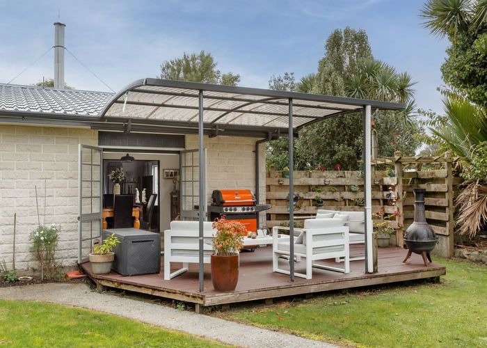  at 11 Cape Foulwind Road, Carters Beach, WESTPORT