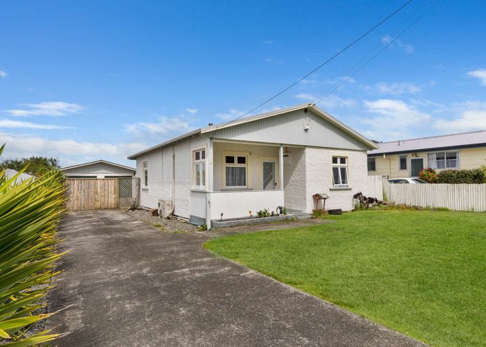  at 119 Cornfoot Street, Castlecliff, Whanganui