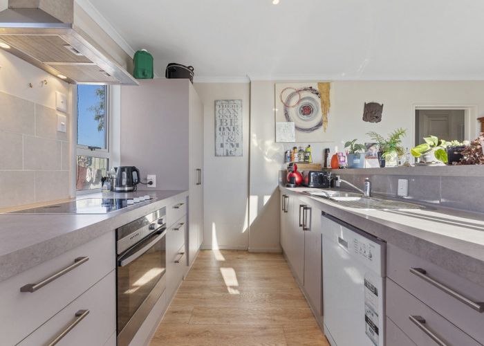  at 12 Collins Street, Gonville, Whanganui