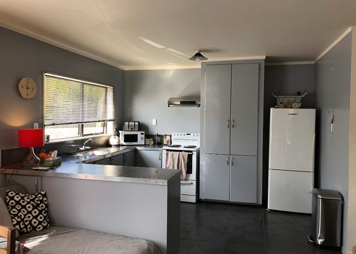  at 2/15 Simpson Road, Ranui, Waitakere City, Auckland