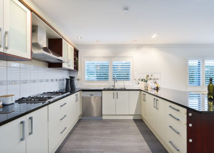  at 54 Sapperton Drive, Henderson, Waitakere City, Auckland