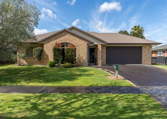  at 22 Farringdon Avenue, Rototuna North, Hamilton