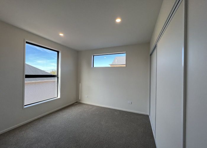  at 2/389 Armagh Street, Linwood, Christchurch City, Canterbury