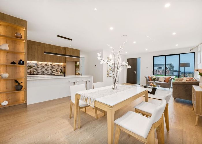  at 76 Tir Conaill Ave, Flat Bush, Manukau City, Auckland
