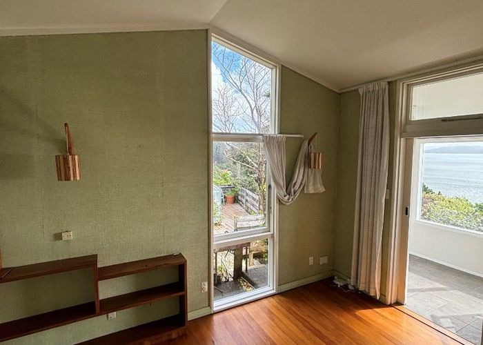  at 39A Waitohu Road, York Bay, Lower Hutt