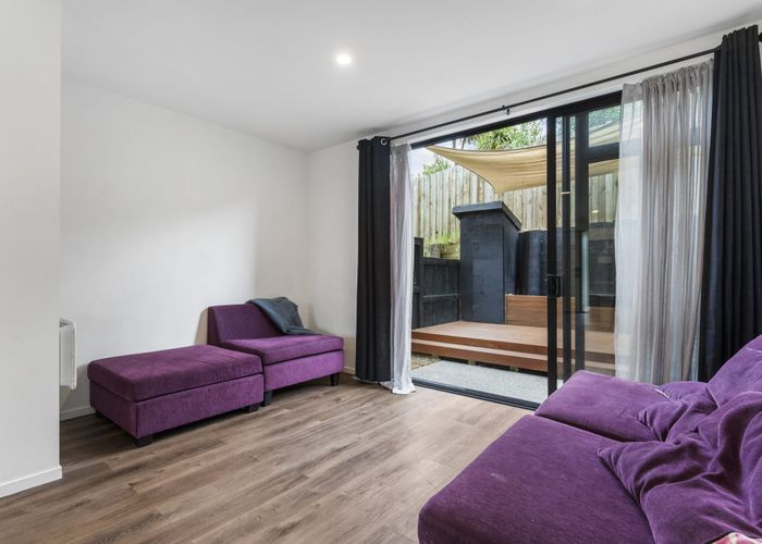  at 14 Rara Lane, Manukau, Manukau City, Auckland