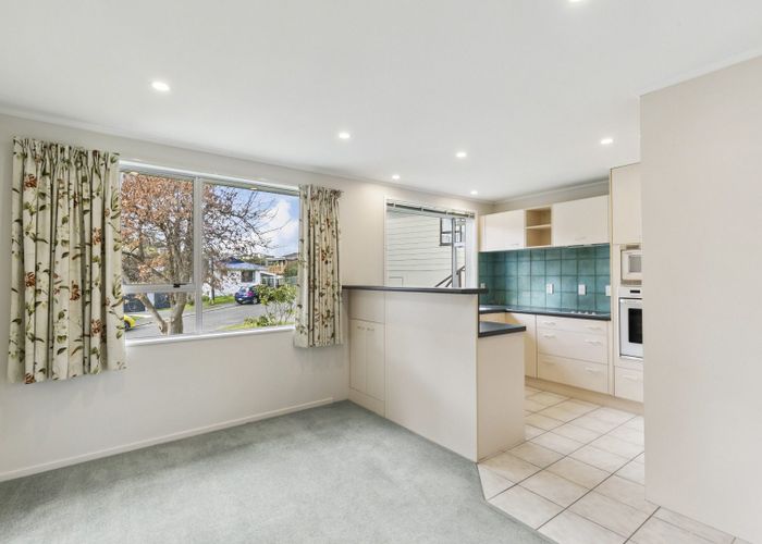  at 13 Carvel Lane, Whitby, Porirua