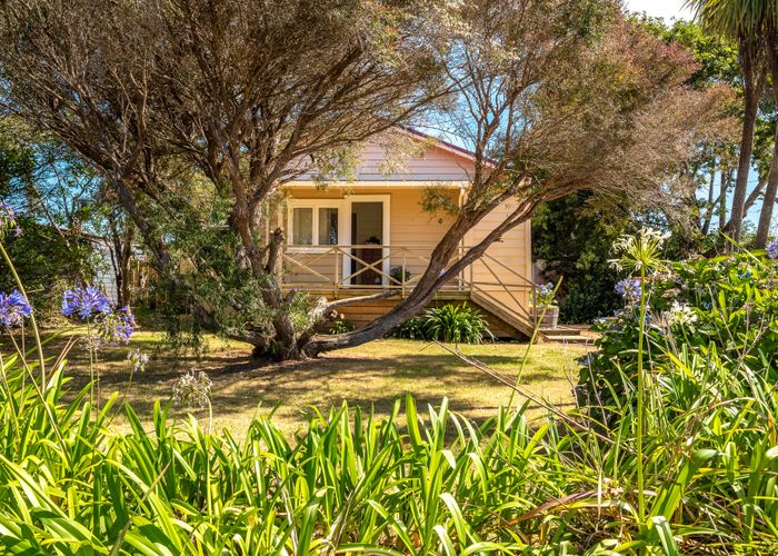  at 4 Manuka Road, Oneroa, Waiheke Island