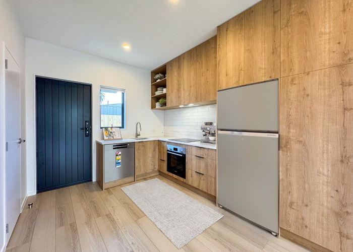  at 53F Alanbrooke Crescent, Avondale, Auckland City, Auckland