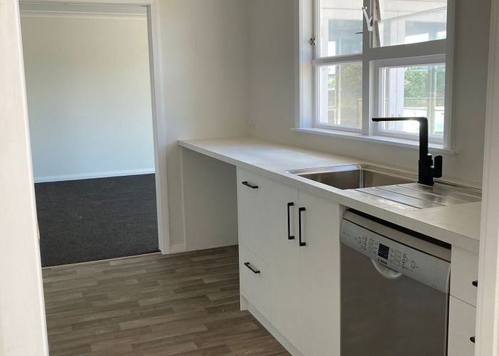  at 76 Hastings Street, Feilding