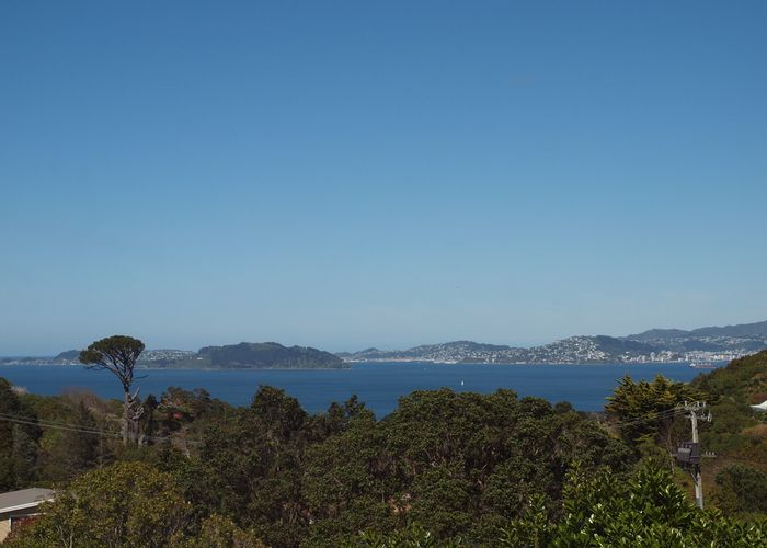  at 3A Maungaraki Road, Korokoro, Lower Hutt