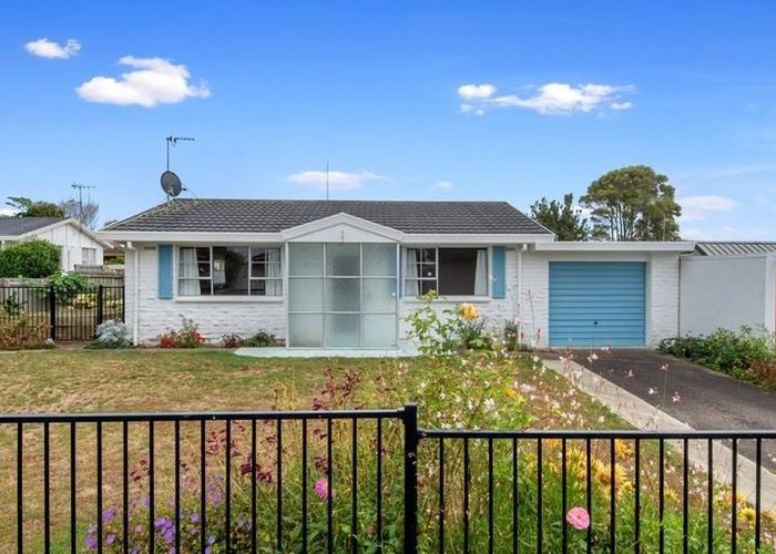  at 6 Leonard Place, Dinsdale, Hamilton, Waikato
