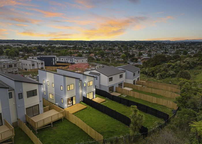  at 49a Crestview Rise, Red Hill, Papakura, Auckland