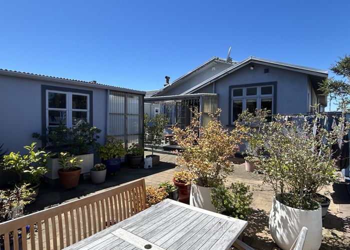  at 7 Palm Avenue, Lyall Bay, Wellington