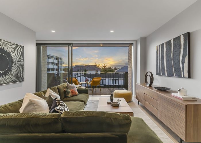  at 6/245 Kepa Road, Mission Bay, Auckland City, Auckland