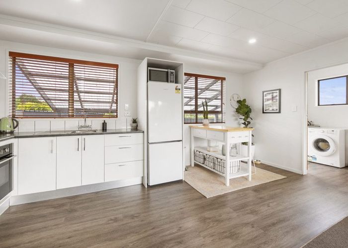  at 20 Robinson Avenue, Holdens Bay, Rotorua