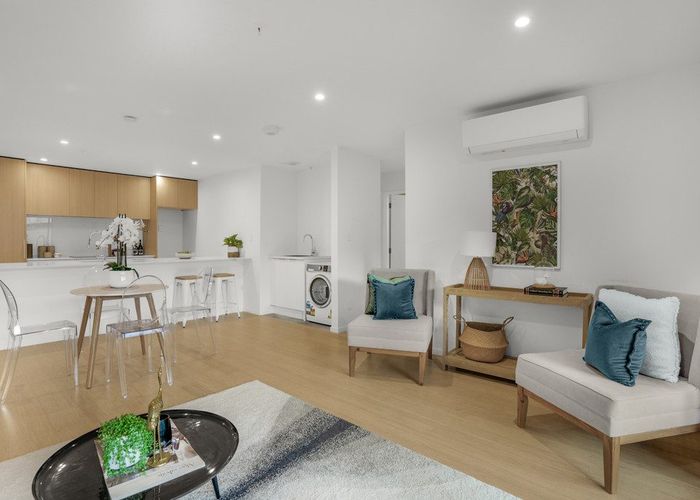  at 8/200 Knights Road, Lower Hutt, Lower Hutt, Wellington