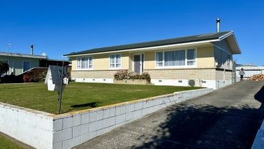  at 19 Lyttelton Crescent, Tamatea, Napier