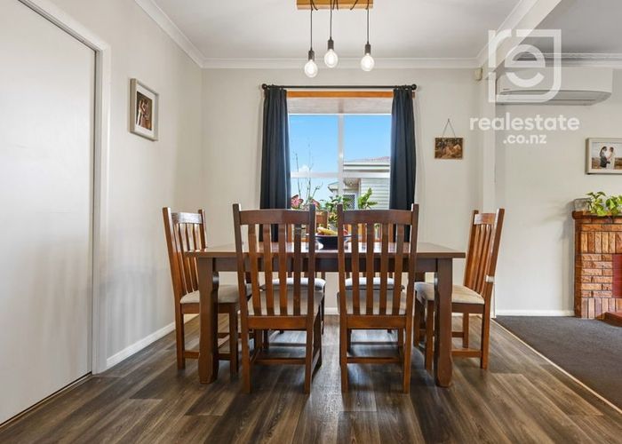  at 20 Vardon Road, Saint Andrews, Hamilton, Waikato