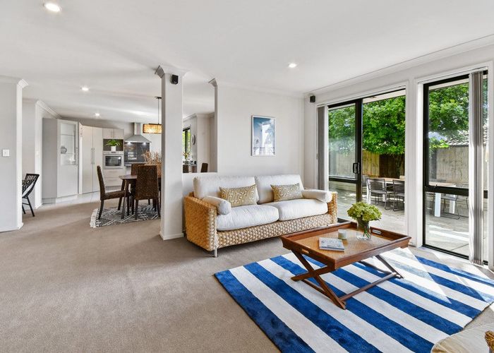 at 200 Harbourside Drive, Karaka, Papakura