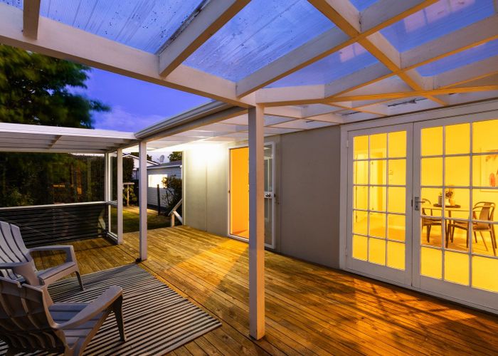  at 15 Bluegum Road, Paraparaumu Beach, Paraparaumu