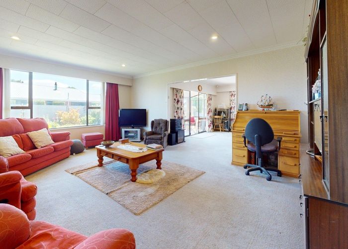  at 6 Ascot Place, Netherby, Ashburton