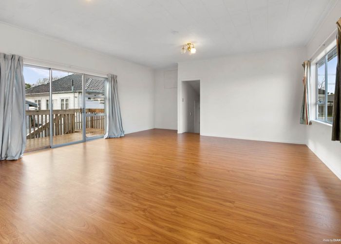  at 471 Richardson Road, Mount Roskill, Auckland