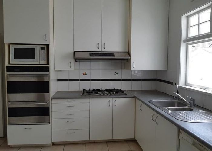  at 10 Idris Road, Fendalton, Christchurch City, Canterbury