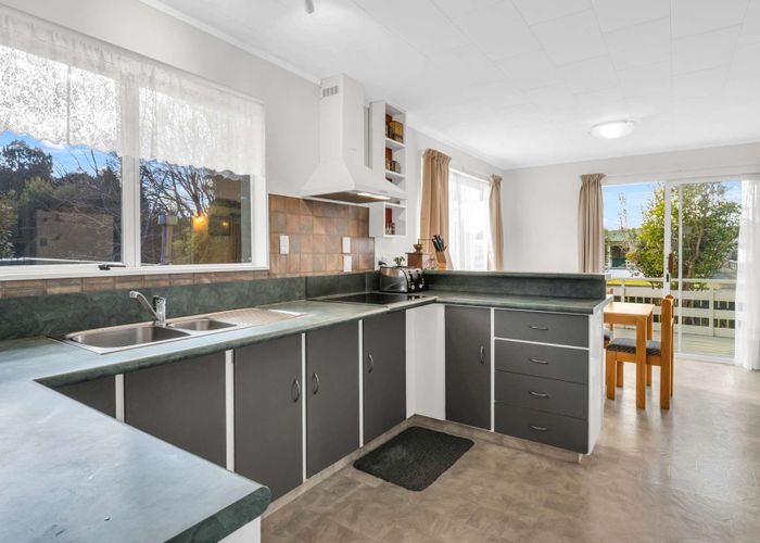  at 3 Delhi Avenue, Aramoho, Whanganui, Manawatu / Whanganui
