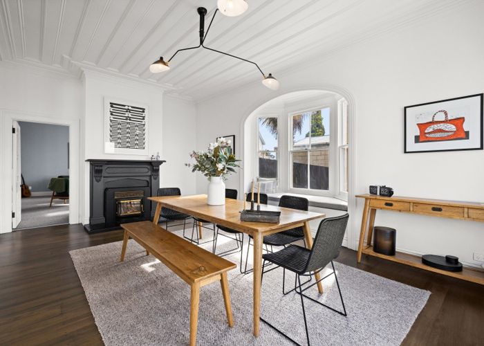  at 15 Sealy Road, Bluff Hill, Napier, Hawke's Bay