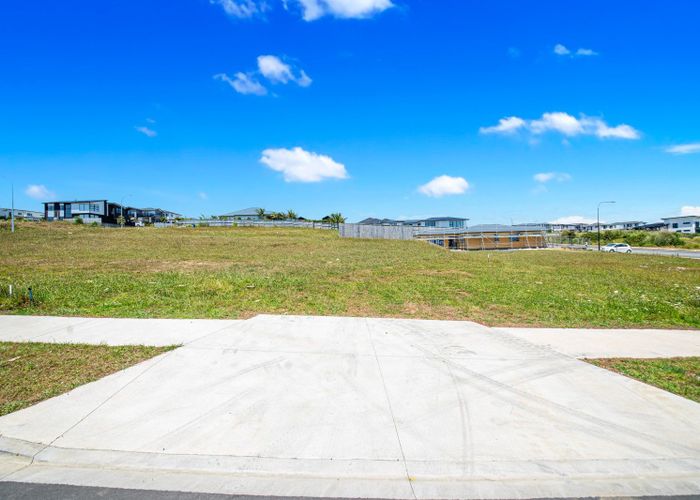  at 7 Kowaitau Avenue, Beachlands, Manukau City, Auckland