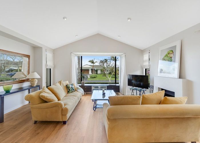  at 124 Golfland Drive, Golflands, Manukau City, Auckland