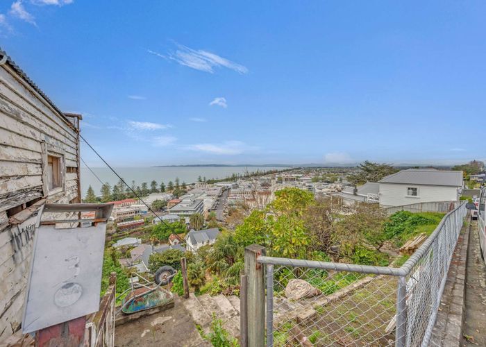  at 3 Onslow Road, Bluff Hill, Napier, Hawke's Bay