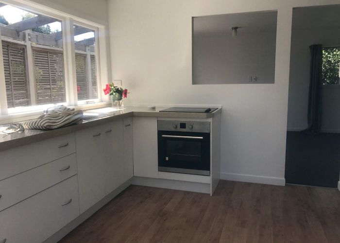  at Flat/8 Boyd Ave, Mangere Bridge, Manukau City, Auckland