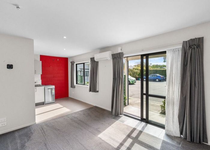  at 6/274 Mairehau Road, Burwood, Christchurch
