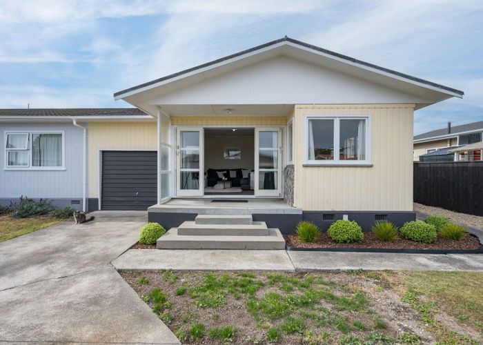  at 3/25 Kipling Crescent, Stoke, Nelson