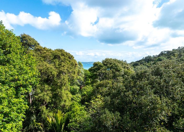  at 6 Obrien Road, Omiha, Waiheke Island, Auckland