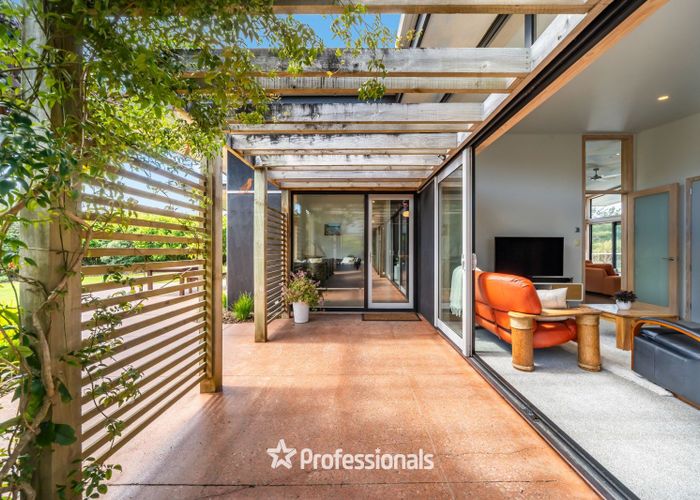  at 12 Mount Marua Way, Mount Marua, Upper Hutt, Wellington