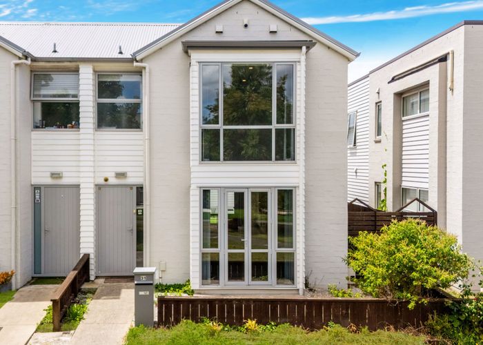  at 31 Hollowout Street, Takanini, Auckland