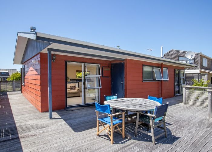  at 10 Tamarisk Drive, Riversdale Beach