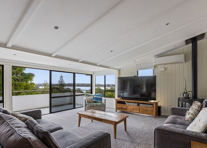  at 50 Swann Beach Road, Stanmore Bay, Whangaparaoa