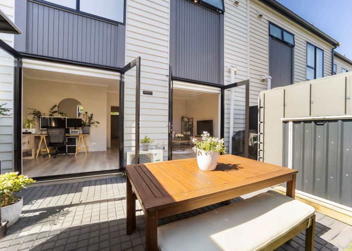  at 8 Kerewhenua Crescent, Hobsonville, Waitakere City, Auckland