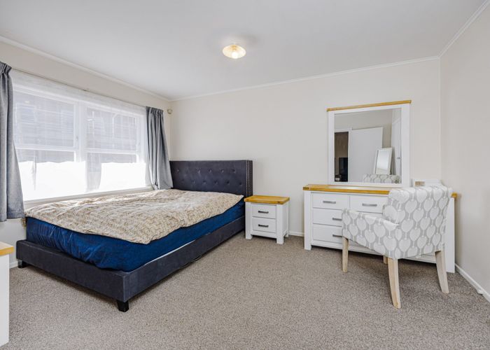  at 2/165 Gray Avenue, Papatoetoe, Manukau City, Auckland